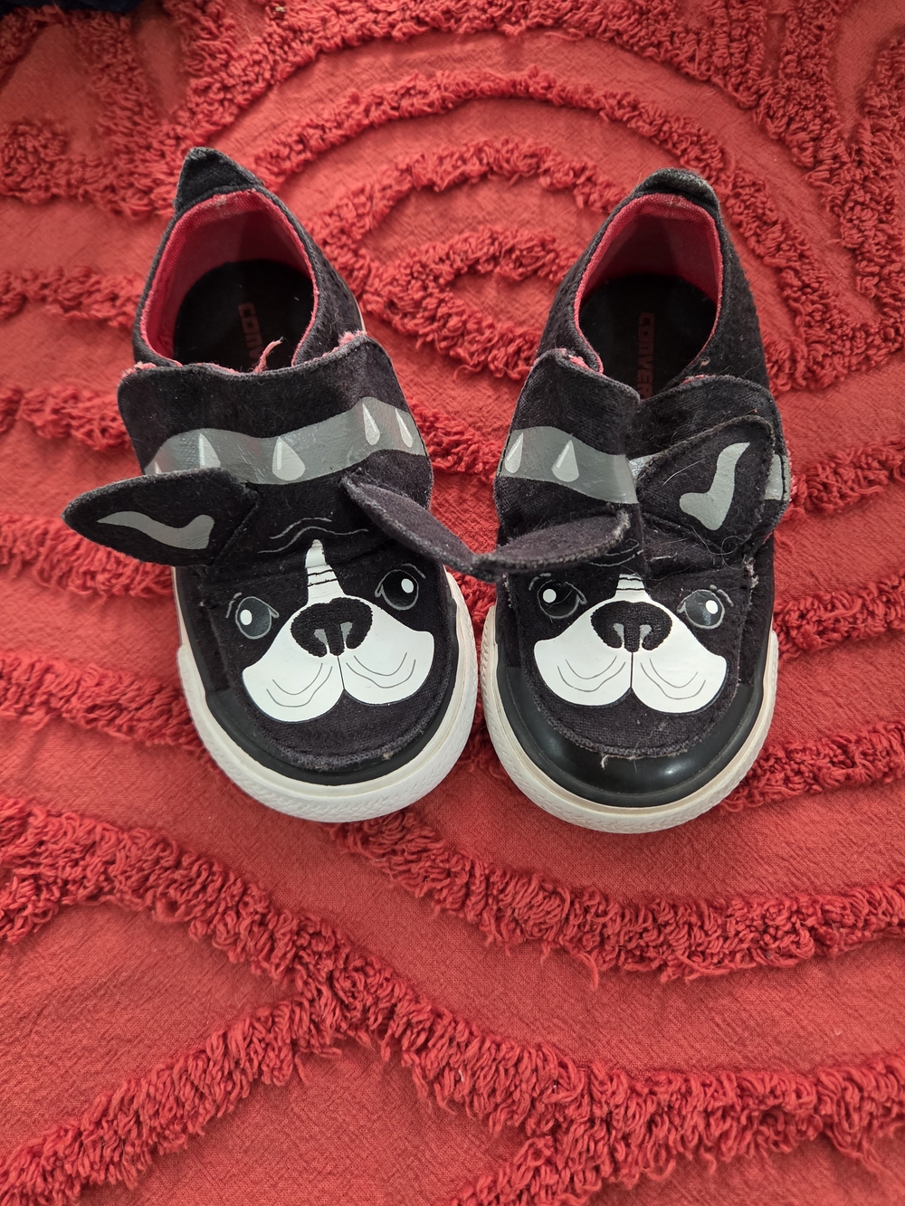 Converse Kids Black & White Dog Face Slip-On Sneakers